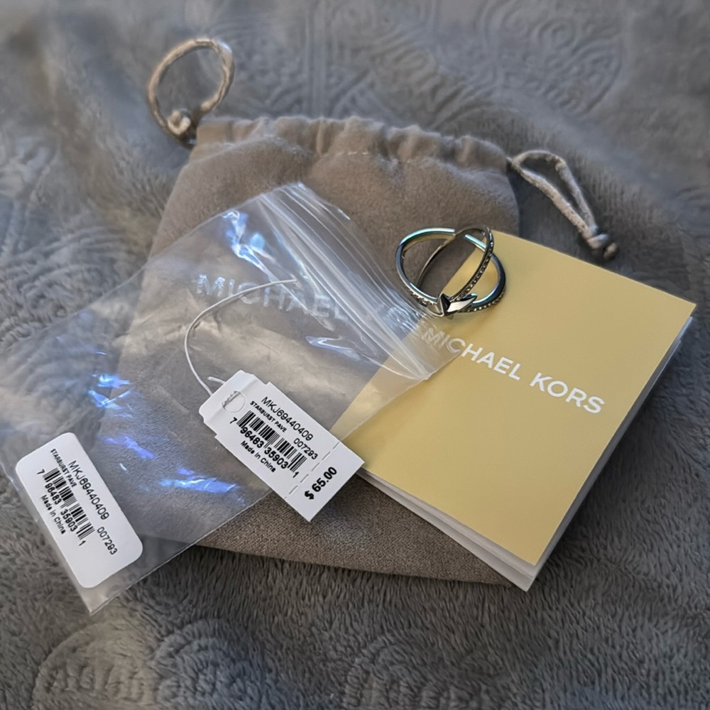 Michael Kors Starburst ring size 9